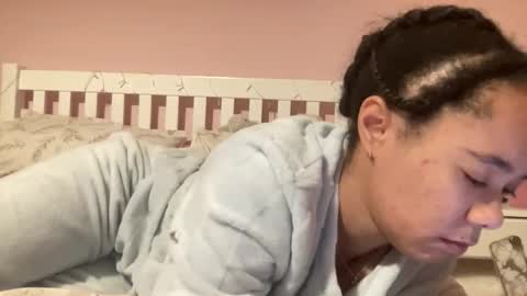 Goddess L online show from April 4, 2026, 9:01 pm