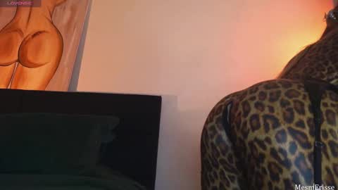 Snapshot of goddesseriss chatting on February 16, 2025, 7:26 am MesmErisse online show from February 16, 2025, 7:26 am