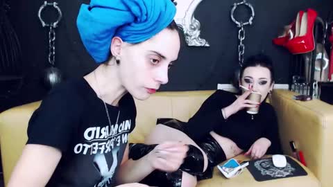 Snapshot of goddessgeorgia chatting on January 8, 2025, 5:48 pm Goddess Georgia online show from January 8, 2025, 5:48 pm