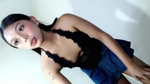 MISS LOVELY online show from June 20, 2026, 12:52 pm