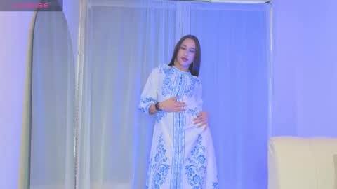 goddivaa online show from September 18, 2025, 8:11 pm