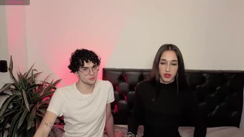 goddivaa online show from October 7, 2025, 7:38 am