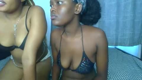 godess_lunah online show from May 11, 2026, 9:15 am