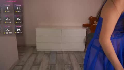 GoldBabyS online show from November 18, 2025, 2:43 pm