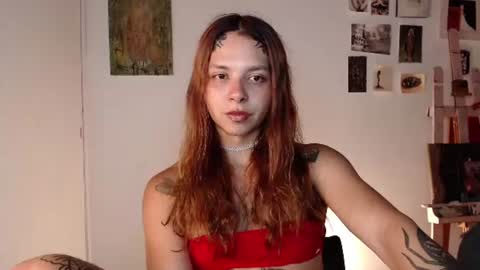 Snapshot of golden_alaska chatting on June 19, 2026, 12:48 am Alaska online show from June 19, 2026, 12:48 am