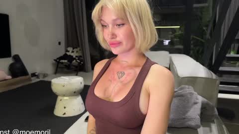 Aline meow   online show from March 17, 2026, 2:20 pm