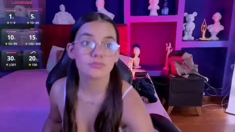 golden_muse online show from March 24, 2026, 12:32 pm