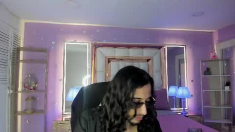 goldentemptation_ online show from July 10, 2026, 8:22 pm
