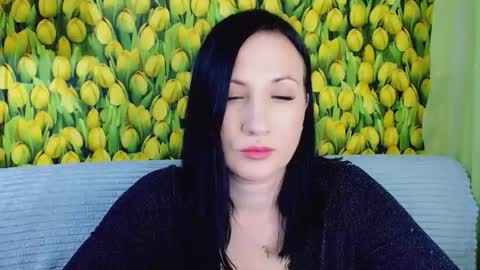 goldmoonn online show from March 18, 2026, 5:38 pm