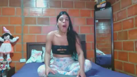 Valentina online show from December 26, 2024, 5:15 am