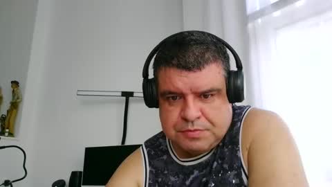 Snapshot of gomezgonz5 chatting on September 21, 2025, 10:39 am gomezgonz5 online show from September 21, 2025, 10:39 am