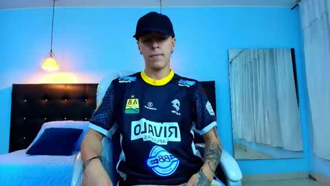 good_sheep online show from February 19, 2025, 4:55 am