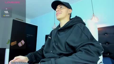 good_sheep online show from December 2, 2025, 3:45 am