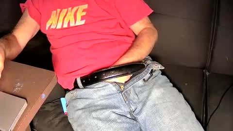 goodboy1979 online show from April 17, 2026, 11:46 am