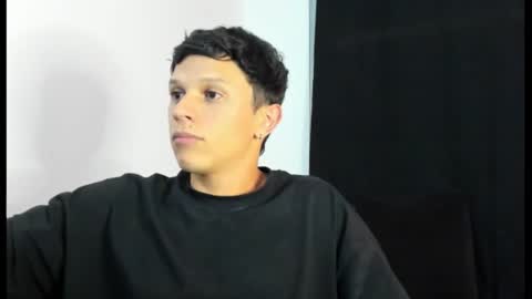 goodboy69i online show from February 3, 2025, 10:43 pm