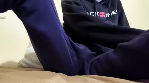 goodboyyy7 online show from December 1, 2025, 6:35 pm