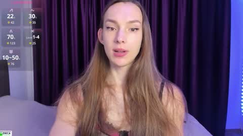 Snapshot of goodnight_kitty chatting on October 8, 2025, 10:07 pm goodnight_kitty online show from October 8, 2025, 10:07 pm