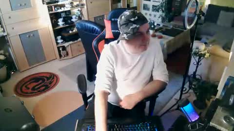 google5001 online show from December 15, 2025, 8:40 am