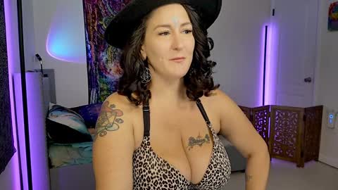 Snapshot of gooner_girl chatting on September 10, 2025, 1:33 pm gooner_girl online show from September 10, 2025, 1:33 pm