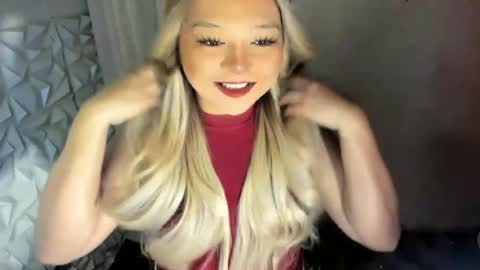 Amanda rose online show from June 16, 2026, 4:26 am