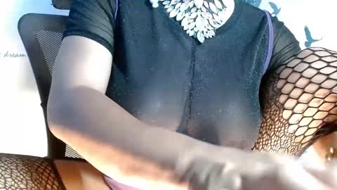 Snapshot of gorgeoushotcum chatting on February 14, 2025, 5:30 am Blake Anders... online show from February 14, 2025, 5:30 am
