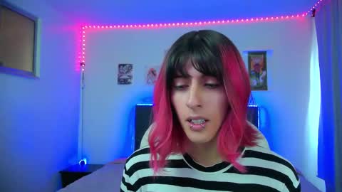 goth_minerva online show from February 6, 2026, 1:58 pm