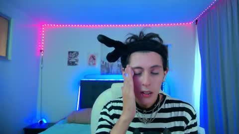 goth_minerva online show from February 11, 2026, 2:11 pm