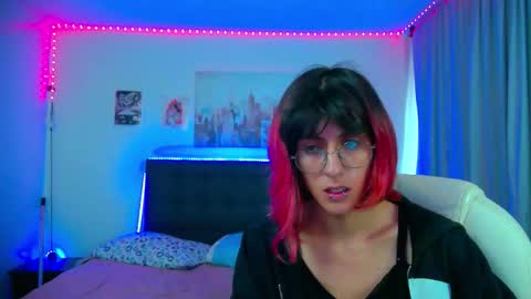 goth_minerva online show from February 12, 2026, 1:39 pm