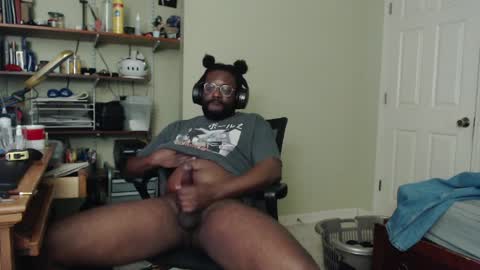 gothchocolate online show from April 12, 2026, 5:07 pm