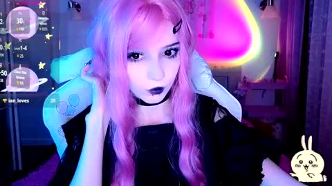 gothiclali online show from April 9, 2026, 1:38 am