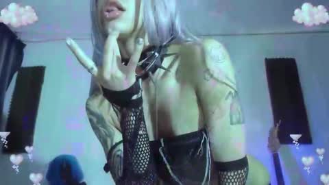        online show from October 18, 2025, 5:32 am