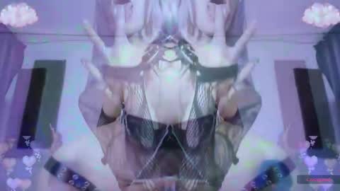 Snapshot of gothicute chatting on June 2, 2026, 5:09 am online show from June 2, 2026, 5:09 am