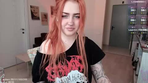 Snapshot of gothkittys chatting on April 30, 2026, 10:43 am traumfrau Kira angel face devil eyes I SELL A LOT VIDEO IN GALLERY online show from April 30, 2026, 10:43 am