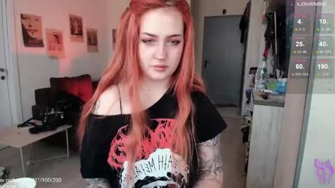 Snapshot of gothkittys chatting on May 22, 2026, 12:00 pm traumfrau Kira angel face devil eyes I SELL A LOT VIDEO IN GALLERY online show from May 22, 2026, 12:00 pm