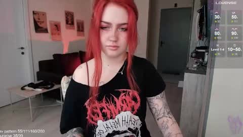 Snapshot of gothkittys chatting on June 4, 2026, 12:11 pm traumfrau Kira angel face devil eyes I SELL A LOT VIDEO IN GALLERY online show from June 4, 2026, 12:11 pm