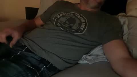 GQImage online show from February 15, 2025, 6:12 am