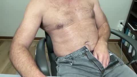 GQImage online show from February 20, 2025, 7:19 pm