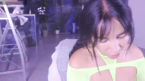 GRECIADOMM555 online show from May 21, 2026, 11:45 pm