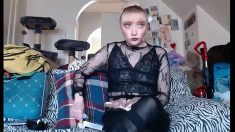 Snapshot of gracielynne1989 chatting on April 21, 2026, 6:12 pm gracielynne1989 online show from April 21, 2026, 6:12 pm