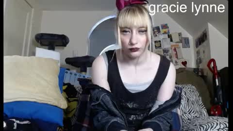 Snapshot of gracielynne1989 chatting on May 11, 2026, 8:28 pm gracielynne1989 online show from May 11, 2026, 8:28 pm