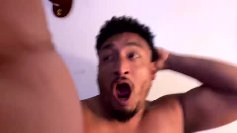 gramztoexhale7 online show from March 7, 2025, 11:51 am