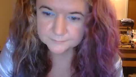 Snapshot of grateful42day chatting on December 3, 2025, 5:04 am grateful42day online show from December 3, 2025, 5:04 am