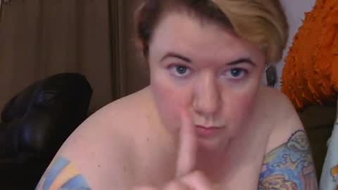 Snapshot of grateful42day chatting on January 14, 2026, 5:35 am grateful42day online show from January 14, 2026, 5:35 am