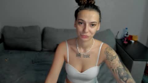 Anna online show from March 2, 2026, 1:19 am