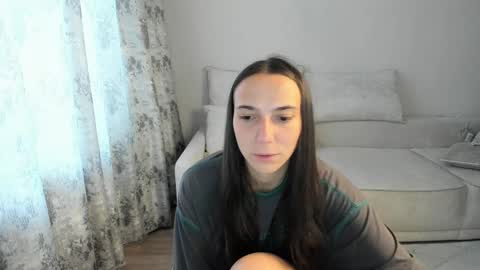 Anna online show from April 8, 2026, 12:21 am