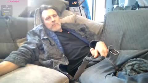 Gray lone wolf online show from January 14, 2026, 7:19 pm