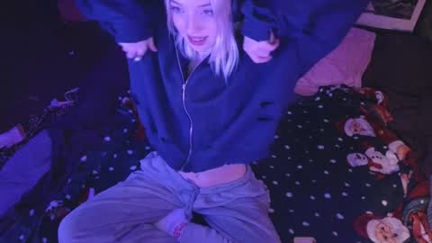 graylovescookies online show from December 27, 2024, 9:00 pm