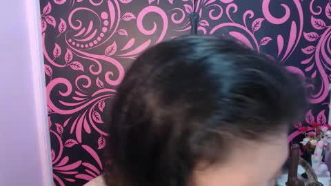 Snapshot of great_pussy20 chatting on February 16, 2026, 11:17 am Isabella online show from February 16, 2026, 11:17 am