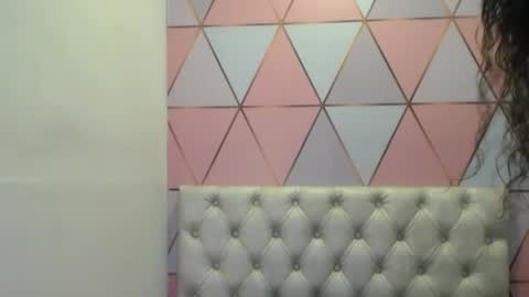 greatass_latina online show from April 10, 2026, 11:37 am