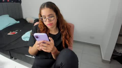 GreciaRuiz online show from October 8, 2025, 11:13 pm